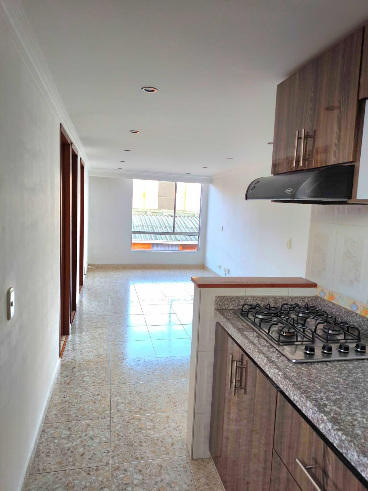 Apartamento en venta en Castilla, Bogotá · foto 5 de 19