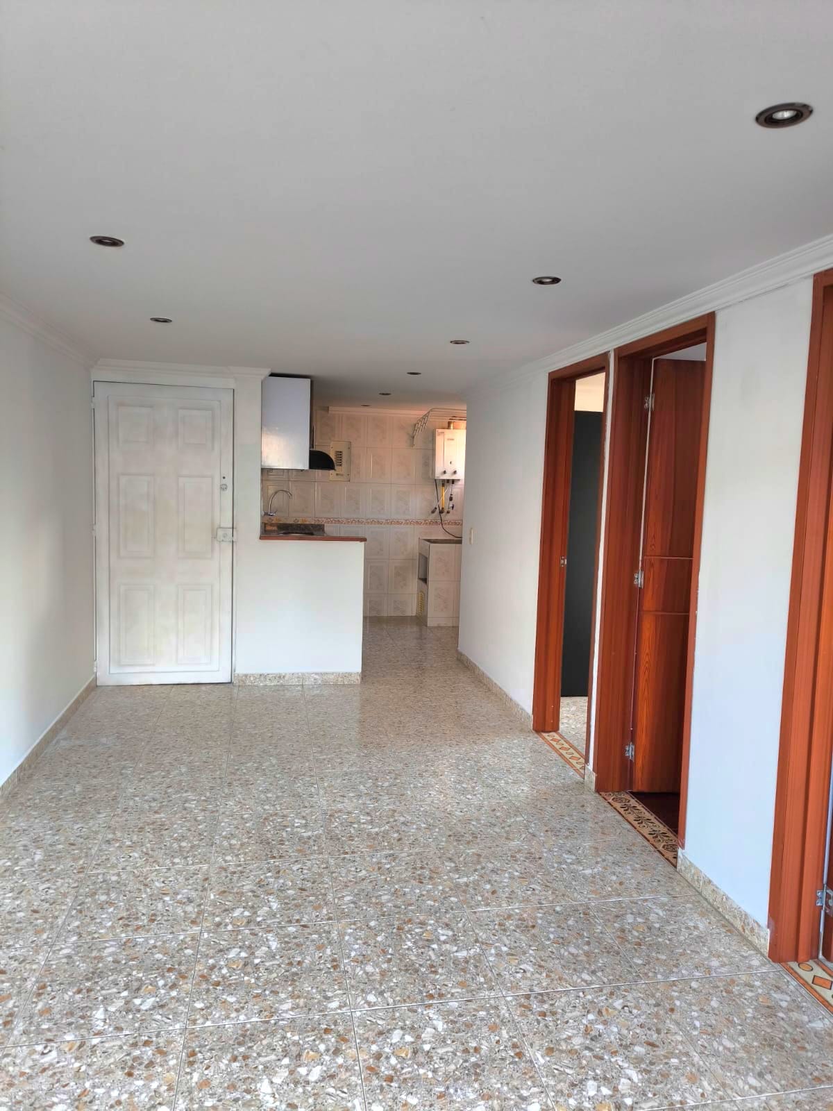 Apartamento en venta en Castilla, Bogotá · foto 11 de 19