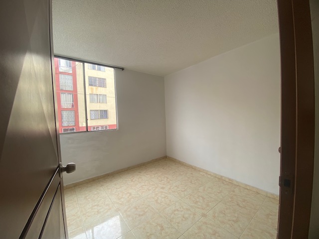 Apartamento en venta en Brisas De Los Alamos, Cali · foto 10 de 24