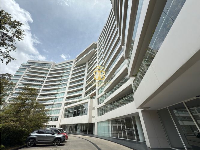Apartamento de 3 alcobas en venta en Los Rosales, Bogotá, 290 m² · foto 3 de 24
