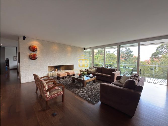 Apartamento de 3 alcobas en venta en Los Rosales, Bogotá, 290 m² · foto 7 de 24