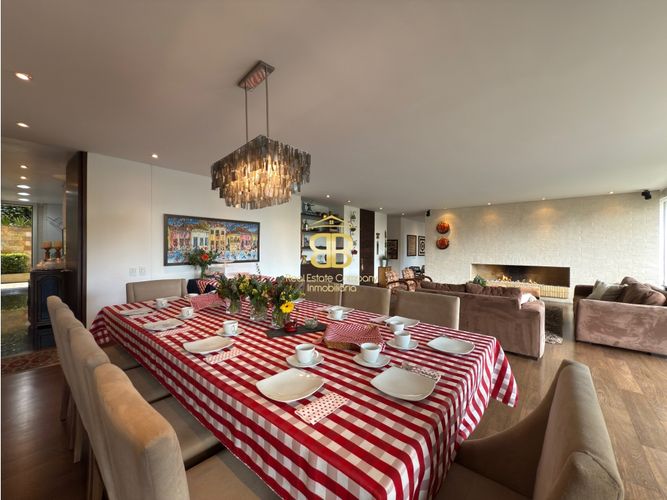 Apartamento de 3 alcobas en venta en Los Rosales, Bogotá, 290 m² · foto 8 de 24
