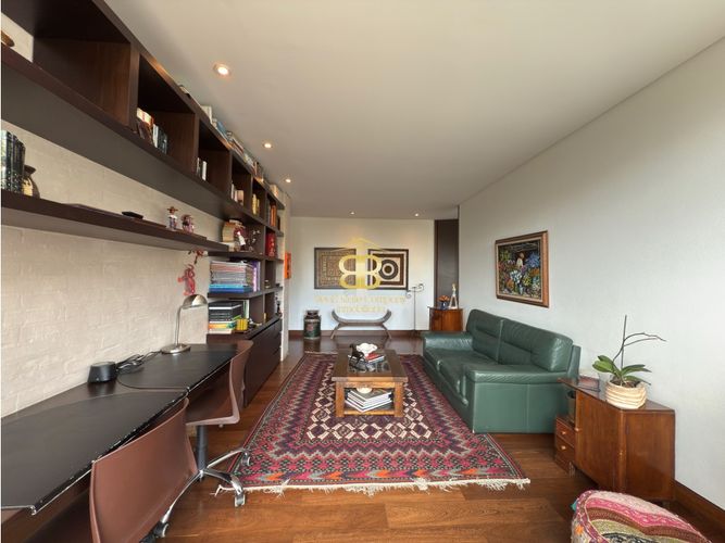 Apartamento de 3 alcobas en venta en Los Rosales, Bogotá, 290 m² · foto 13 de 24