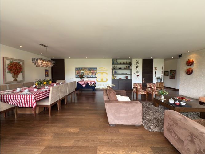 Apartamento de 3 alcobas en venta en Los Rosales, Bogotá, 290 m² · foto 17 de 24