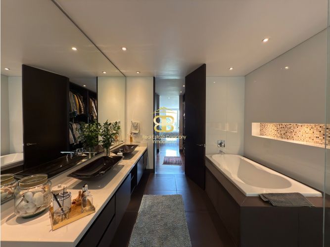 Apartamento de 3 alcobas en venta en Los Rosales, Bogotá, 290 m² · foto 18 de 24