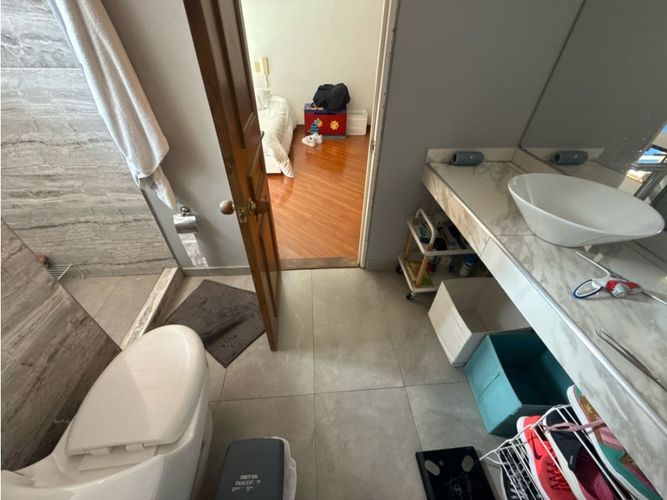 Apartamento de 4 alcobas en venta en Santa Barbara, Bogotá, 366 m² · foto 11 de 24