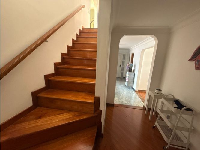 Apartamento de 4 alcobas en venta en Santa Barbara, Bogotá, 366 m² · foto 15 de 24