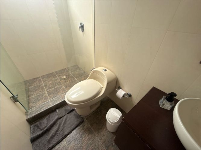 Apartamento de 4 alcobas en venta en Santa Barbara, Bogotá, 366 m² · foto 21 de 24