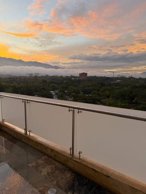 Apartamento de 3 alcobas en venta en Pance, Cali, 250 m² · foto 4 de 24