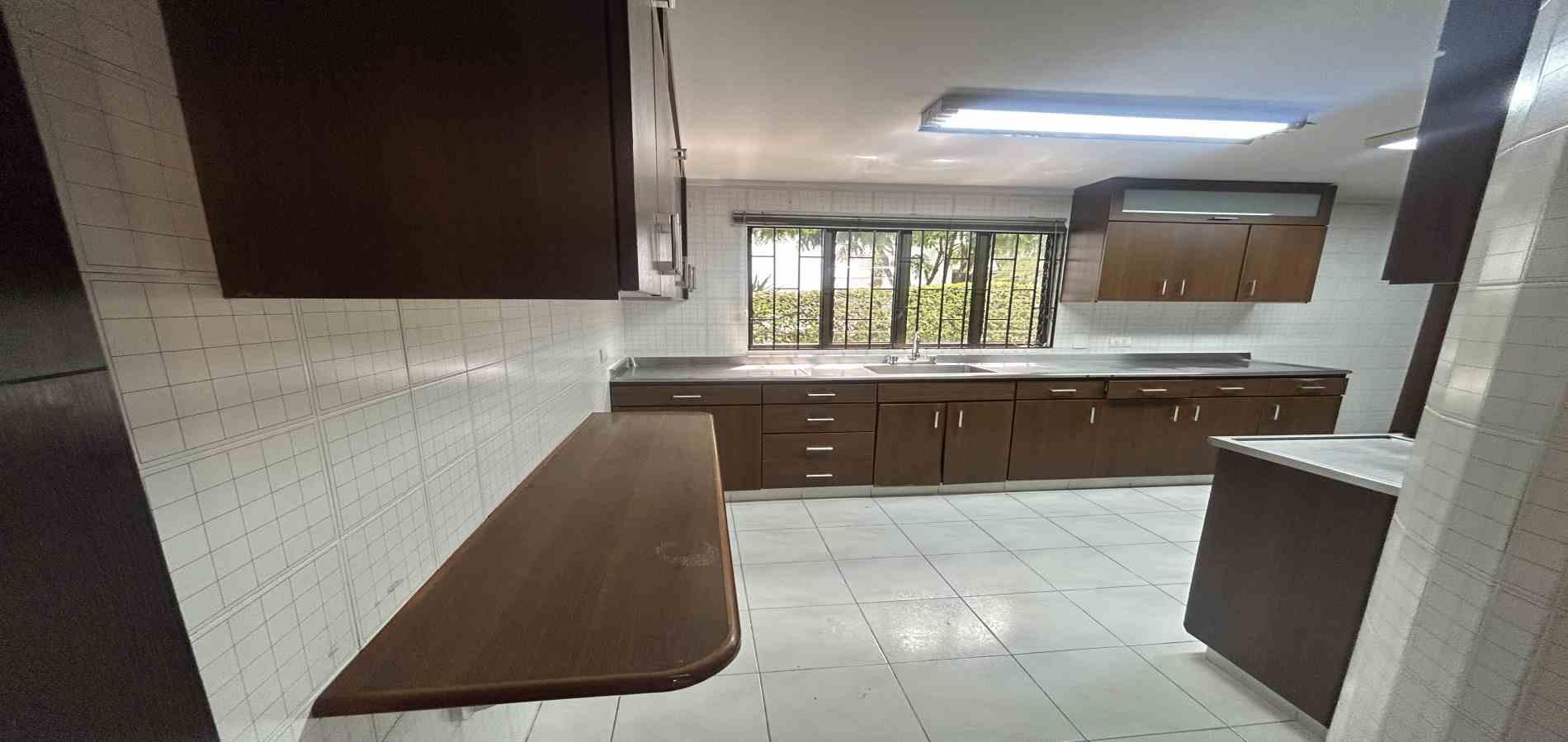 Casa en venta en Los Rosales, Pereira · foto 5 de 23