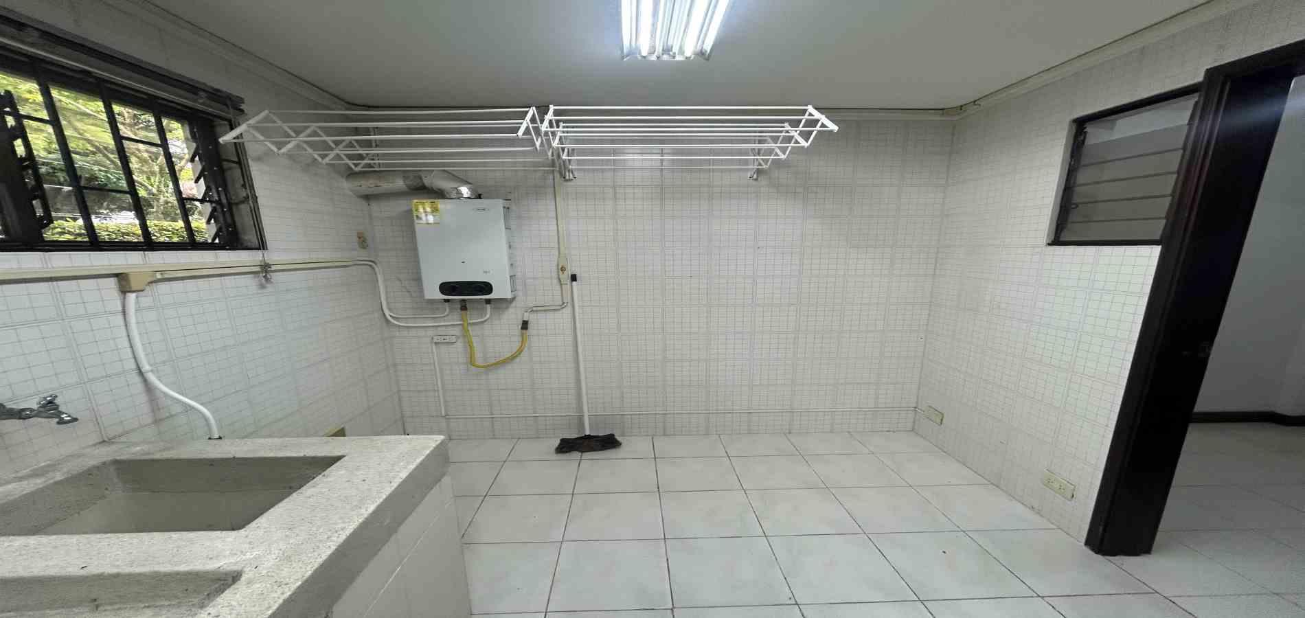 Casa en venta en Los Rosales, Pereira · foto 8 de 23