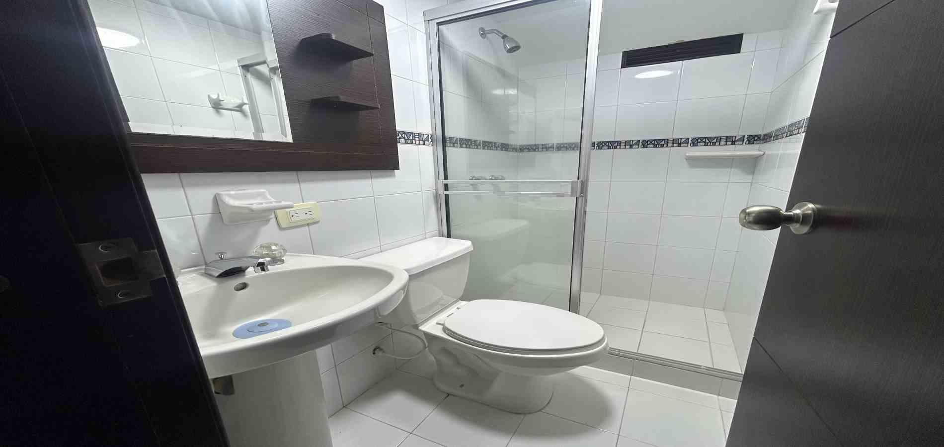 Casa en venta en Los Rosales, Pereira · foto 20 de 23