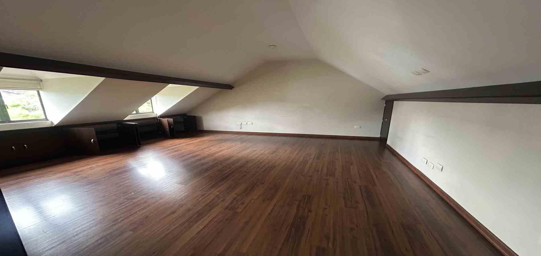 Casa en venta en Los Rosales, Pereira · foto 21 de 23