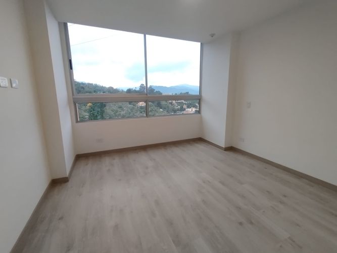 Apartamento de 3 alcobas en arriendo en Camino Verde, Envigado, 99 m² · foto 13 de 16