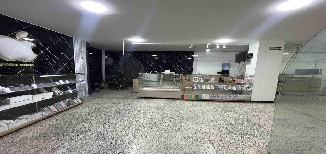 Local en venta en Sector Plaza De Bolivar, Pereira, 176 m² · foto 11 de 12