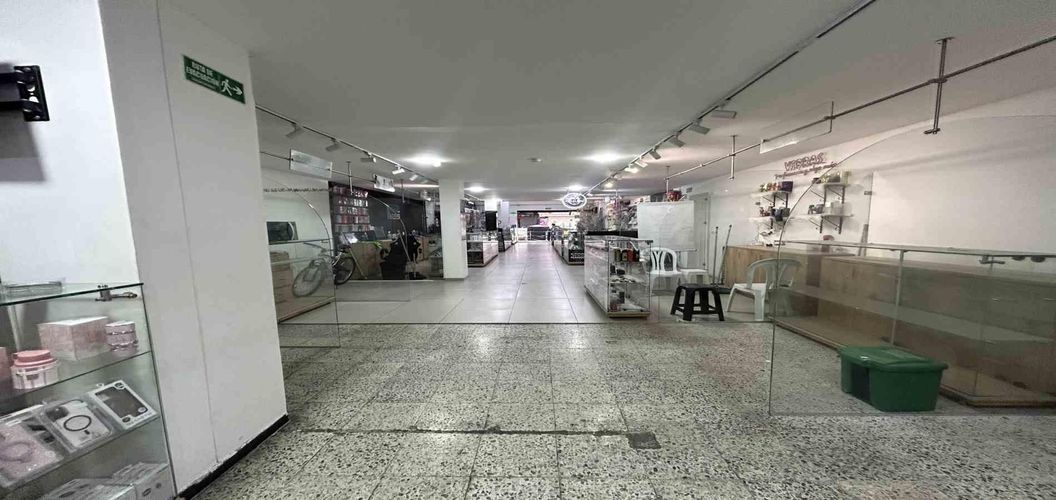 Local en venta en Sector Plaza De Bolivar, Pereira, 176 m² · foto 12 de 12