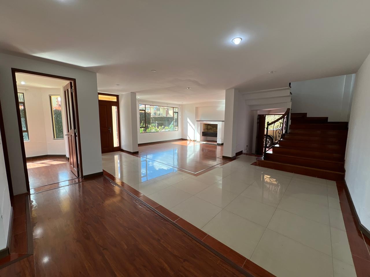 Casa en venta en Vda Canelon, Cajicá · foto 3 de 24