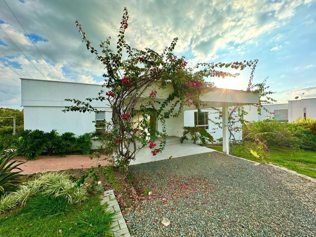 Casa en venta en Cerritos, Pereira · foto 2 de 21