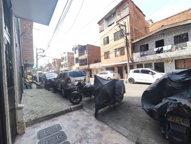 Local en arriendo en La Ceja, 85 m² · foto 10 de 12