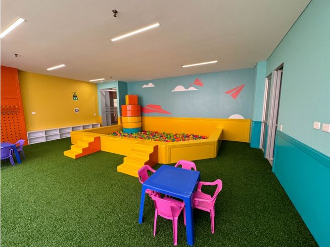 Apartamento de 3 alcobas en venta en Potrero Grande, Madrid, 56 m² · foto 13 de 24