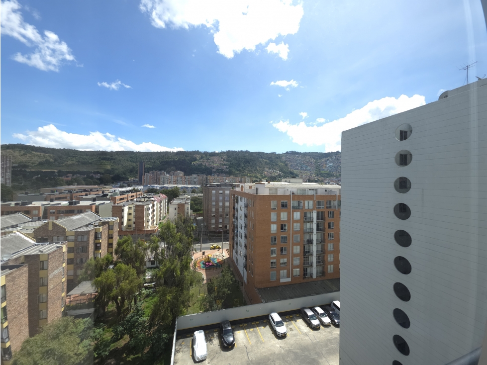 Apartamento en venta en Villas De Aranjuez, Bogotá · foto 3 de 24