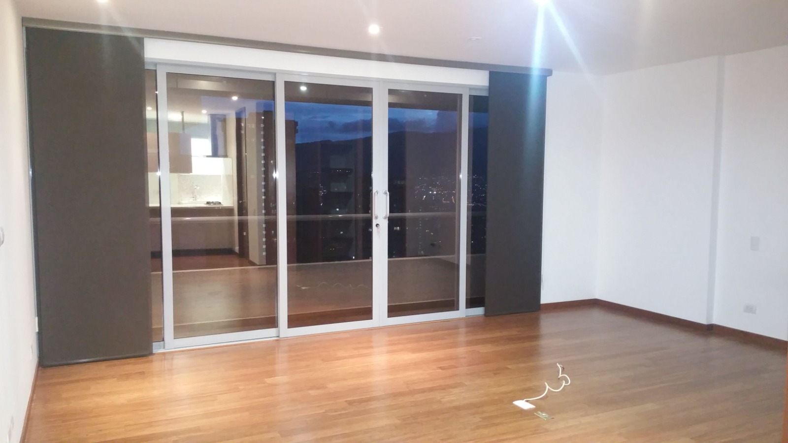 1BR Apartment in El tesoro (65 m²) - 2