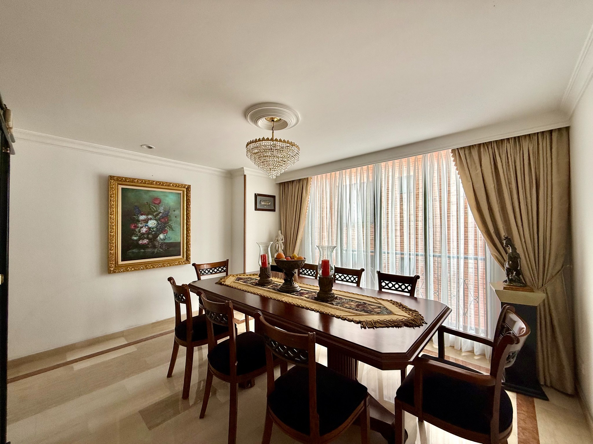 Apartamento en venta en Santa Barbara, Bogotá · foto 6 de 23