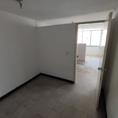 Apartamento de 2 alcobas en venta en Santa Rosa, Cali, 98 m² · foto 14 de 21
