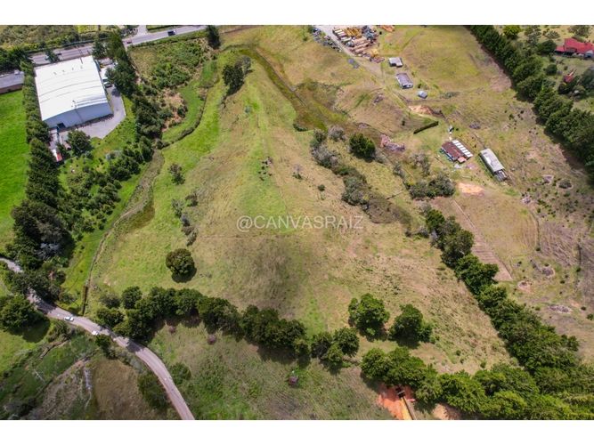 Lote en venta en Playa Rica-Rancheria, Rionegro, 31700 m² · foto 3 de 8
