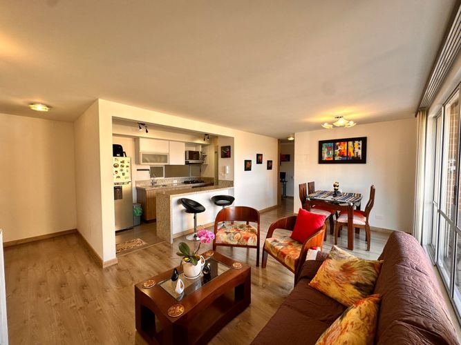 Apartamento de 3 alcobas en venta en Conjunto Residencial El Solar, Madrid, 84 m² · foto 4 de 19