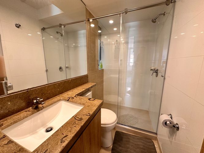 Apartamento de 3 alcobas en venta en Conjunto Residencial El Solar, Madrid, 84 m² · foto 10 de 19