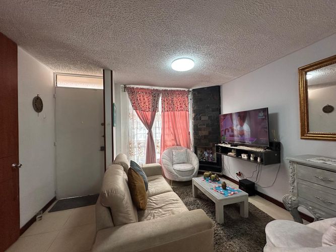 Casa de 3 alcobas en venta en El Pensamiento, Funza, 102 m² · foto 6 de 19