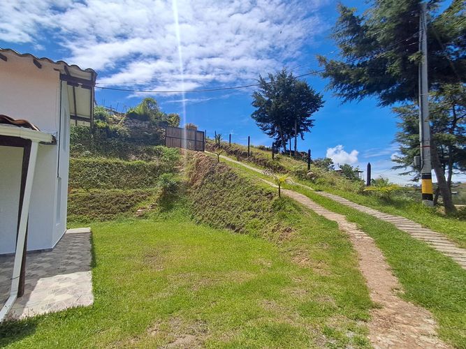 Finca en arriendo en El Porvenir, Rionegro, 120 m² · foto 3 de 18