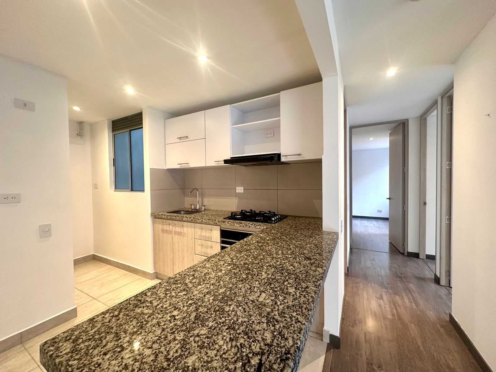 Apartamento en venta en Hacienda Alcala De Prodesa, Mosquera · foto 4 de 21