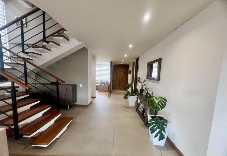 Casa de 3 alcobas en venta en Laura Vicuña, Chía, 330 m² · foto 13 de 22