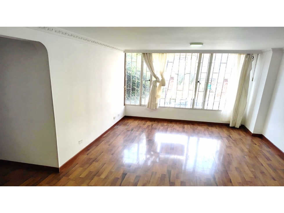 Apartamento en venta en Cedro Golf, Bogotá · foto 3 de 24