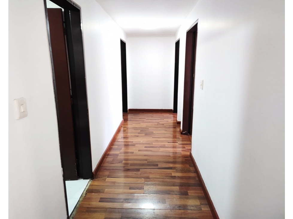 Apartamento en venta en Cedro Golf, Bogotá · foto 13 de 24