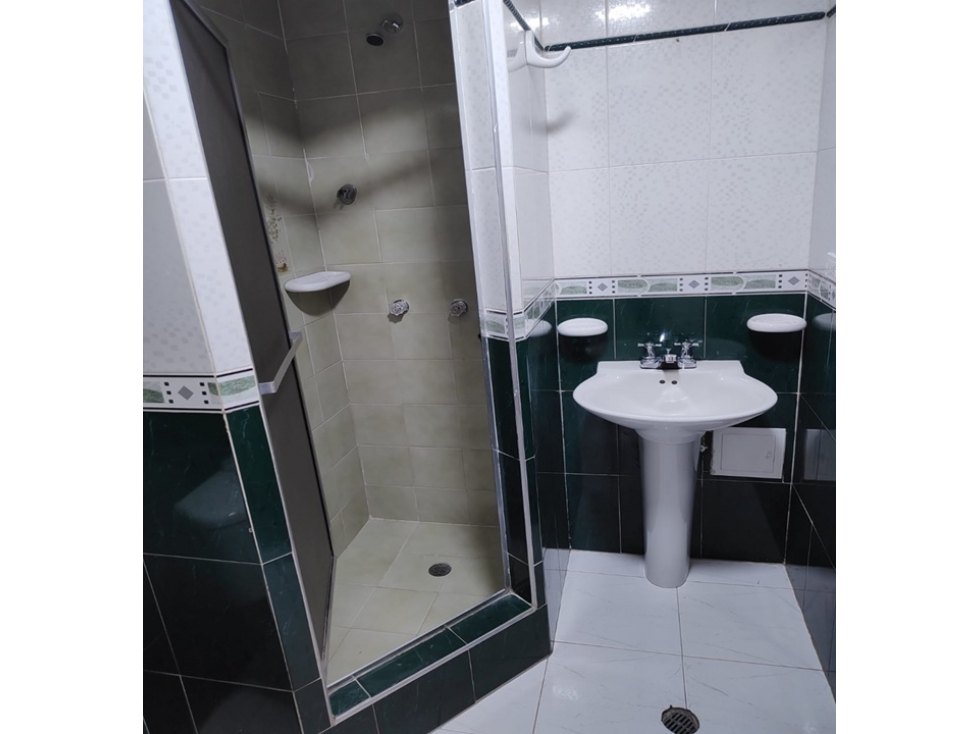 Apartamento en venta en Cedro Golf, Bogotá · foto 17 de 24