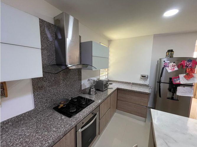 Casa de 4 alcobas en arriendo en Bavaria, Santa Marta, 272 m² · foto 17 de 24