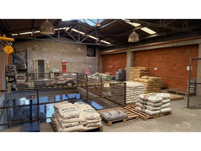 Bodega en arriendo en La Tablaza, La Estrella, 500 m² · foto 3 de 13
