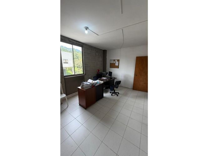 Bodega en arriendo en La Tablaza, La Estrella, 500 m² · foto 7 de 13