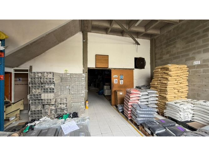 Bodega en arriendo en La Tablaza, La Estrella, 500 m² · foto 10 de 13