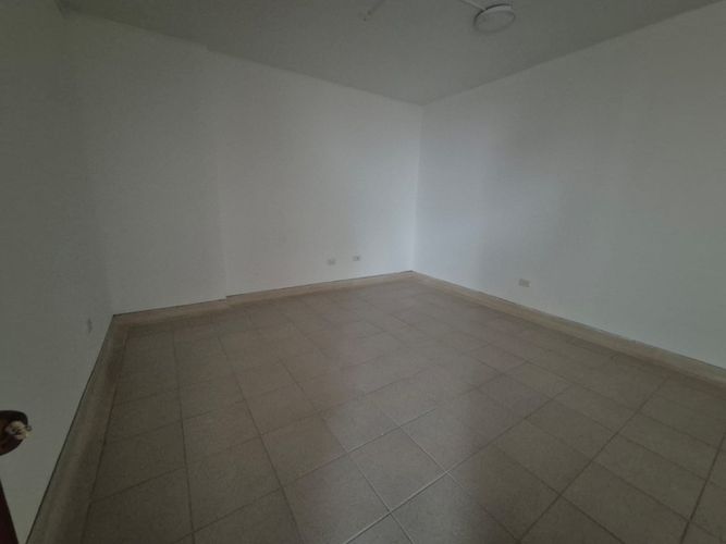 Casa de 12 alcobas en arriendo en Cabecera Del Llano, Bucaramanga, 364 m² · foto 10 de 24