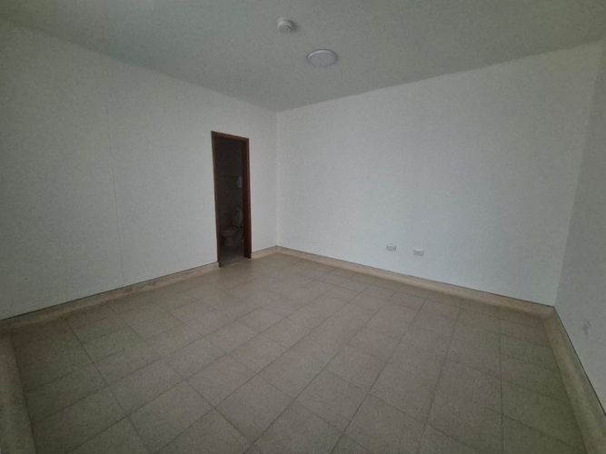 Casa de 12 alcobas en arriendo en Cabecera Del Llano, Bucaramanga, 364 m² · foto 11 de 24
