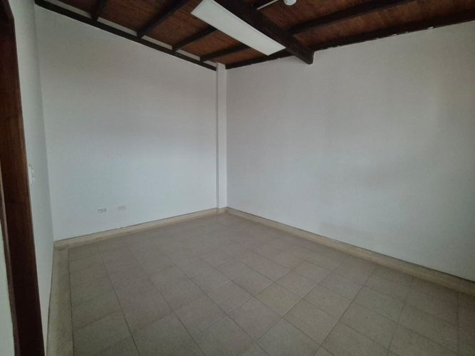 Casa de 12 alcobas en arriendo en Cabecera Del Llano, Bucaramanga, 364 m² · foto 14 de 24
