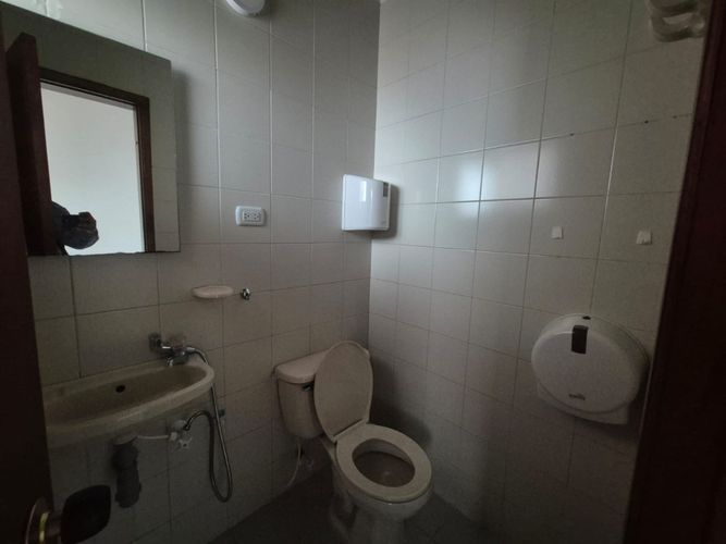 Casa de 12 alcobas en arriendo en Cabecera Del Llano, Bucaramanga, 364 m² · foto 15 de 24