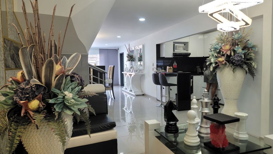 Apartamento en venta en Primero De Mayo, Cali · foto 2 de 24