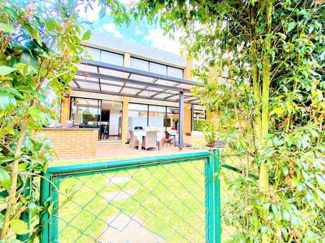 Casa en venta en Hacienda Fontanar, Chía · foto 2 de 13