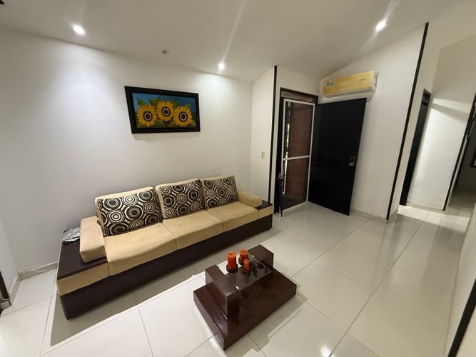 Casa de 3 alcobas en venta en El Castillo, Jamundí, 270 m² · foto 8 de 24