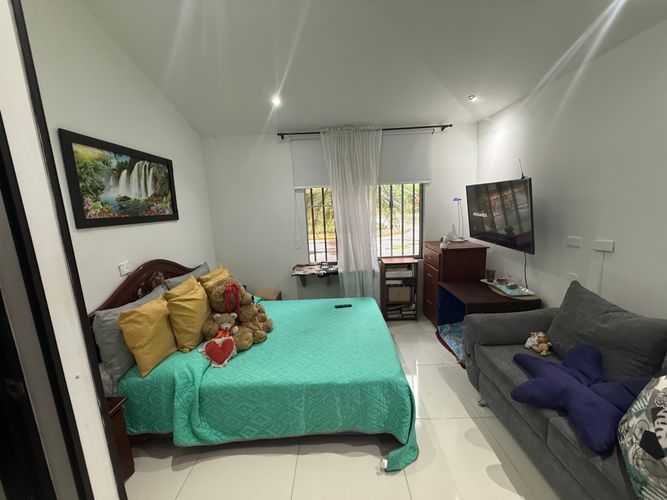 Casa de 3 alcobas en venta en El Castillo, Jamundí, 270 m² · foto 16 de 24